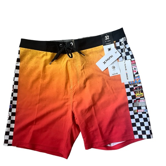 Hurley X NASCAR Phantom Eco Racetrack Board short - Picture 1 of 6